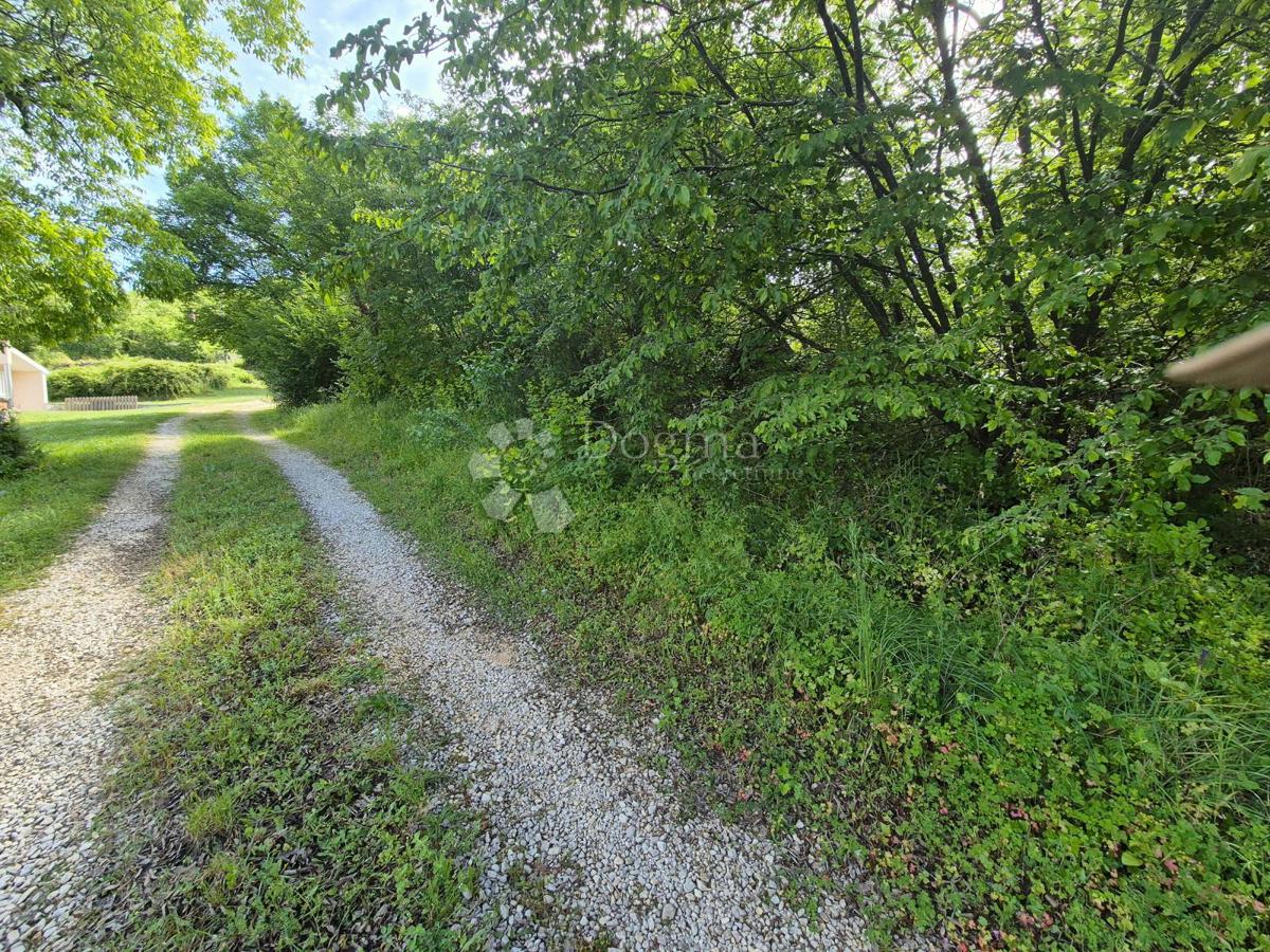 Terreno edificabile Ripenda Kras, Labin, 1.026m2