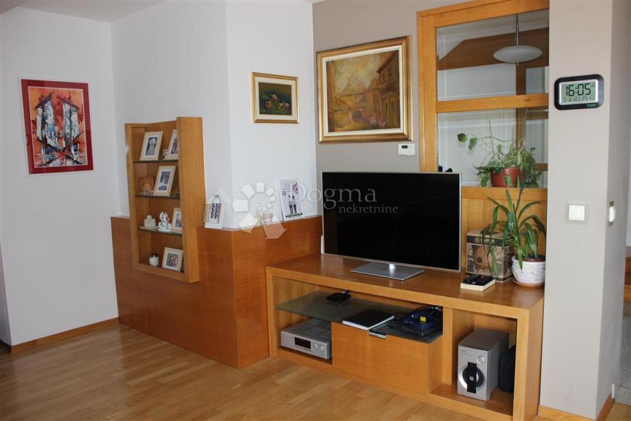Casa Podstrana, 500m2