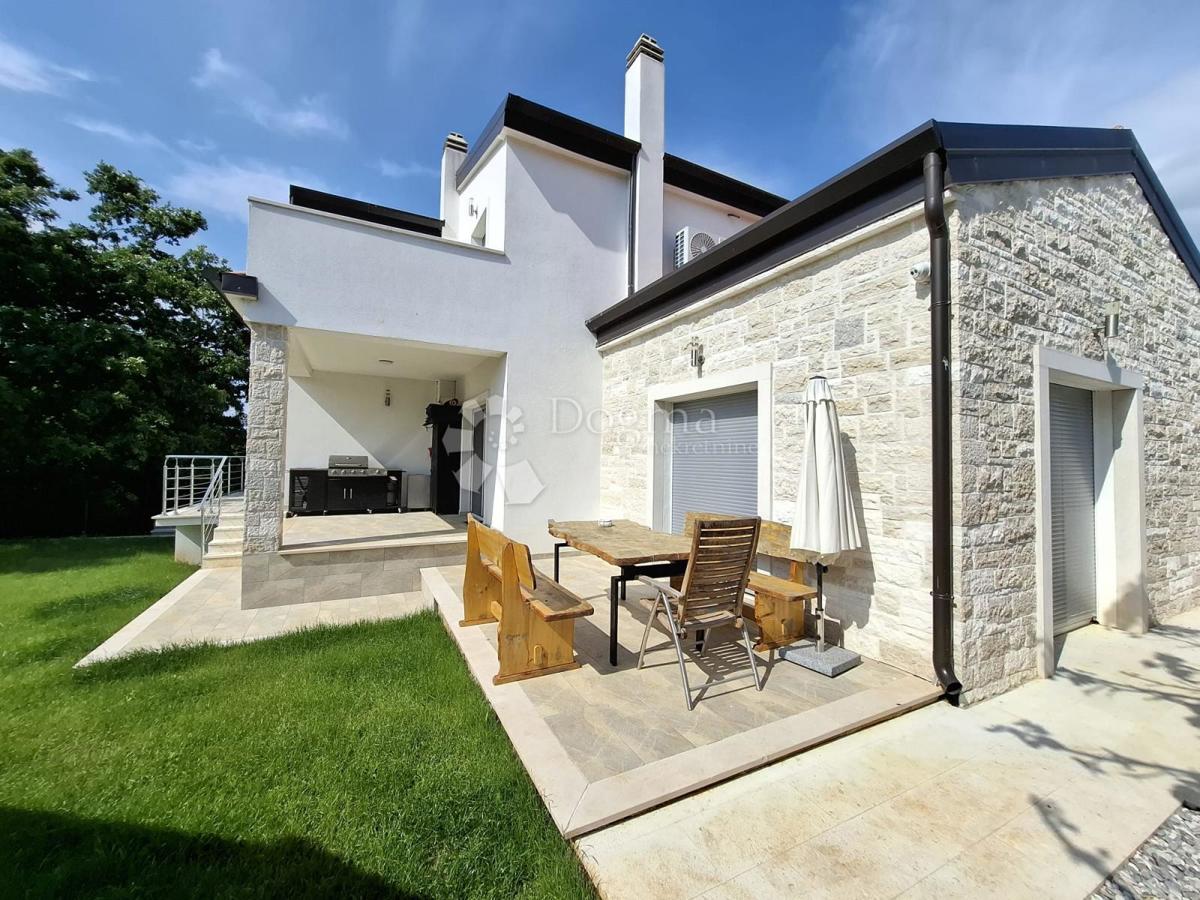 Casa Poreč, 142m2
