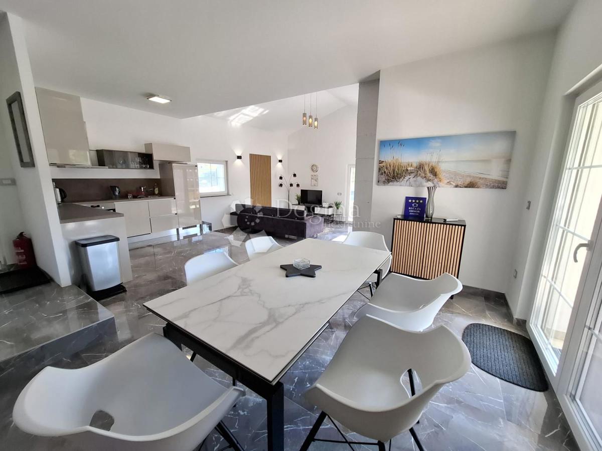 Casa Poreč, 142m2