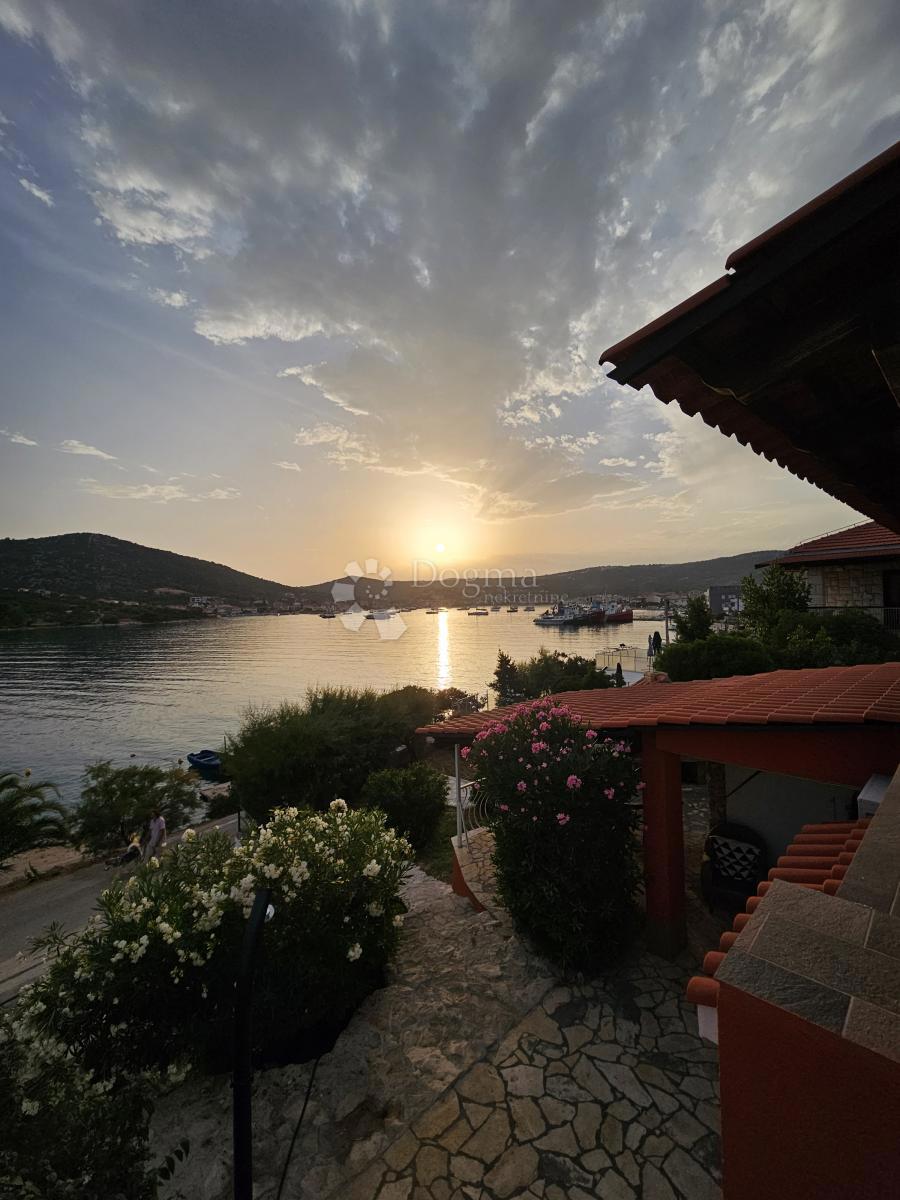 Casa Vinišće, Marina, 130m2