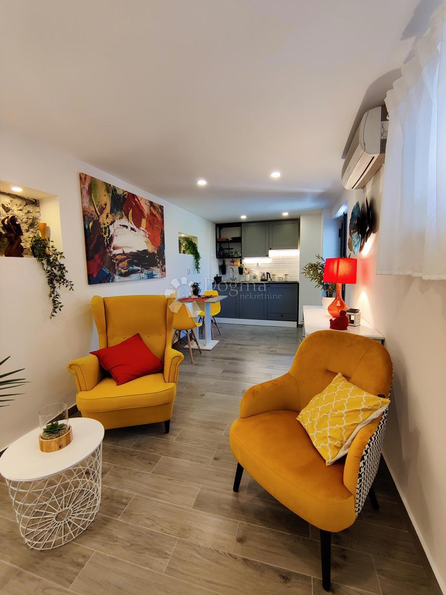 Casa Vinišće, Marina, 130m2