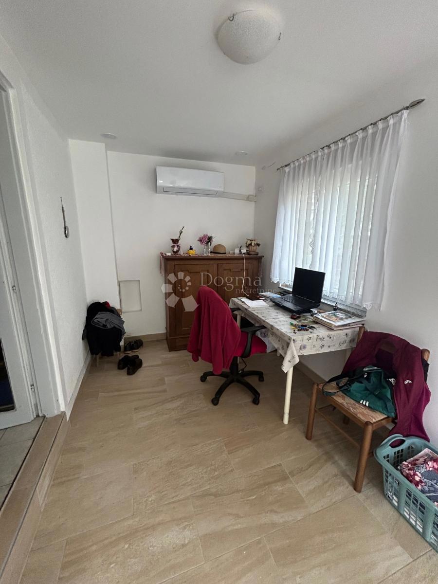 Casa Risika, Vrbnik, 101m2