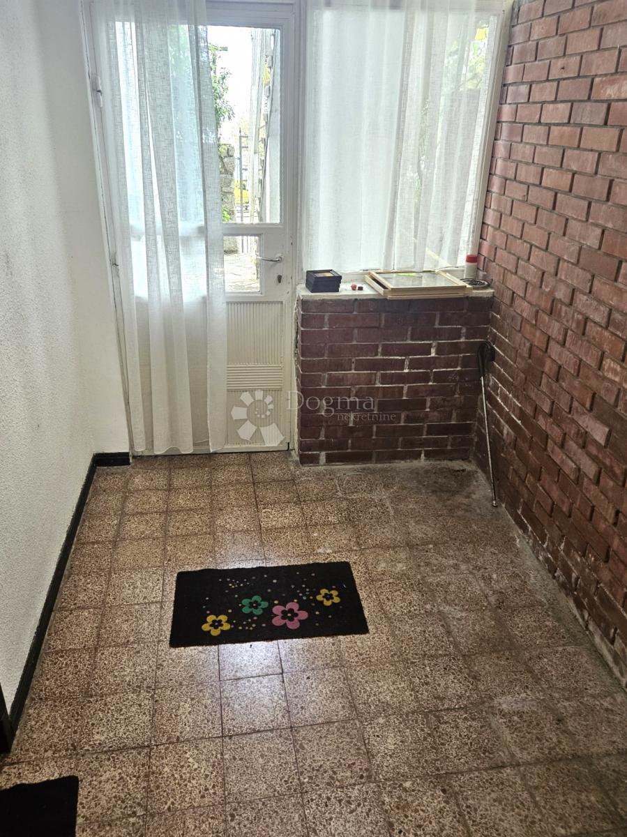 Allogio Kantrida, Rijeka, 77m2