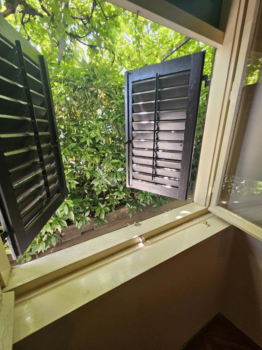 Allogio Kantrida, Rijeka, 77m2