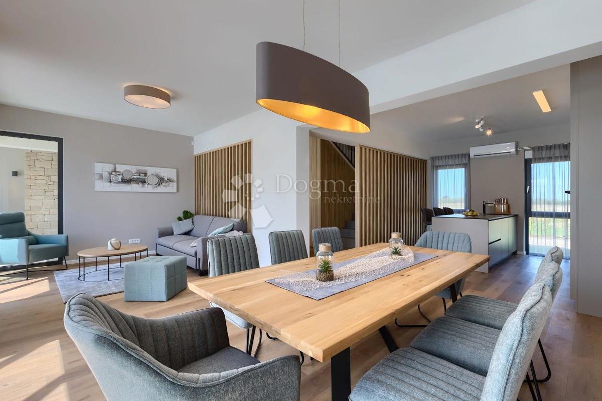 Casa Brtonigla, 264m2