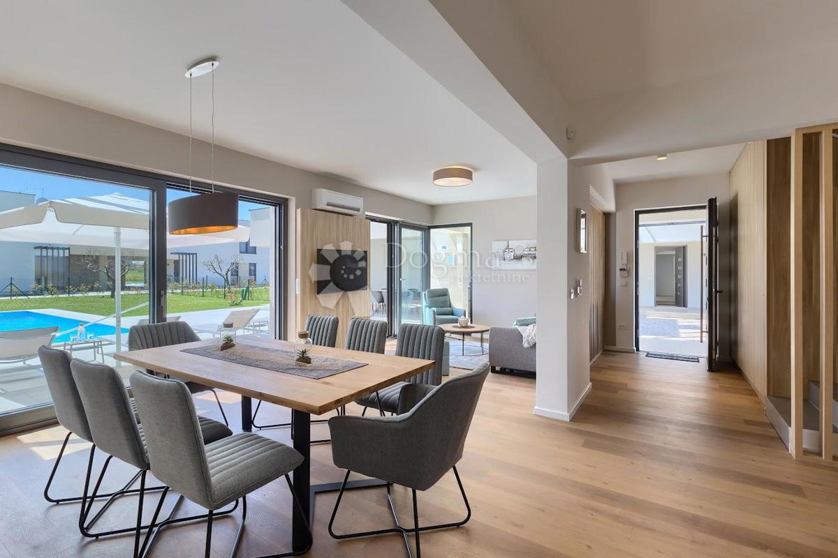 Casa Brtonigla, 264m2