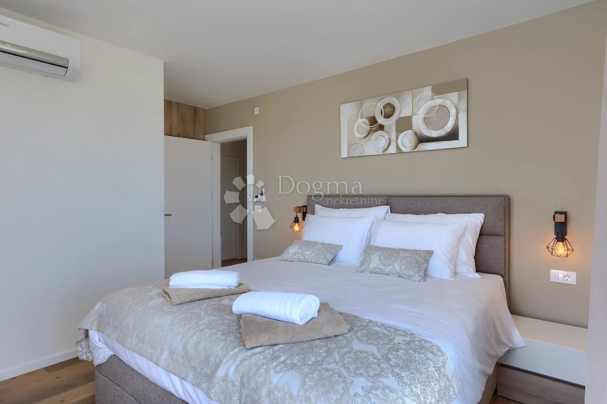 Casa Brtonigla, 264m2