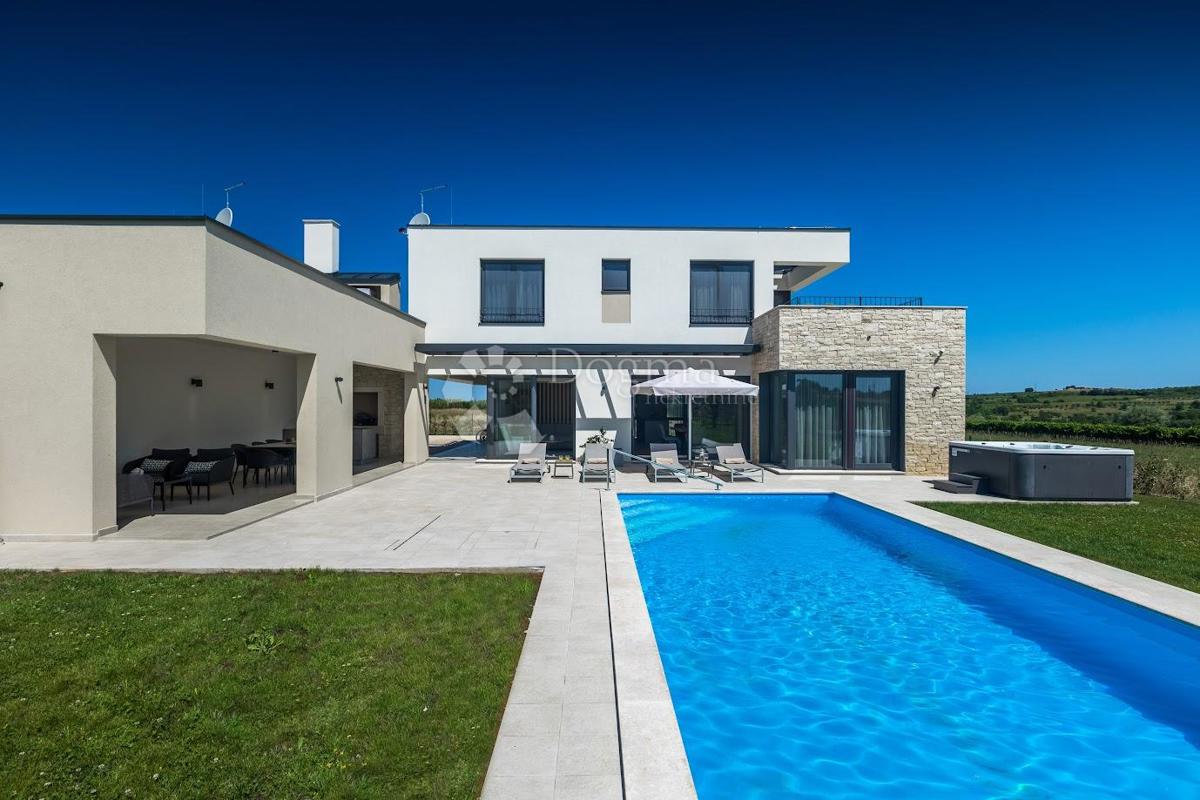 Casa Brtonigla, 264m2