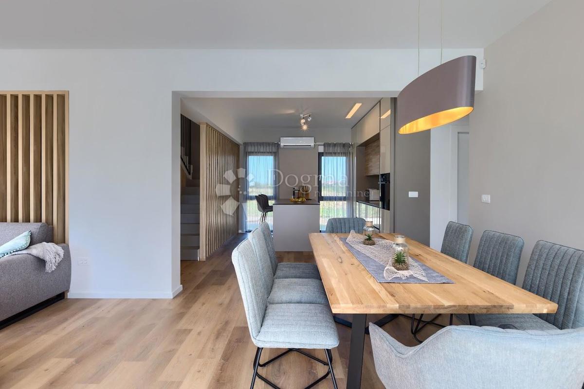 Casa Brtonigla, 264m2