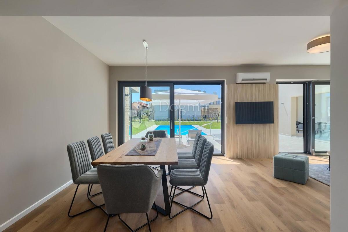 Casa Brtonigla, 264m2