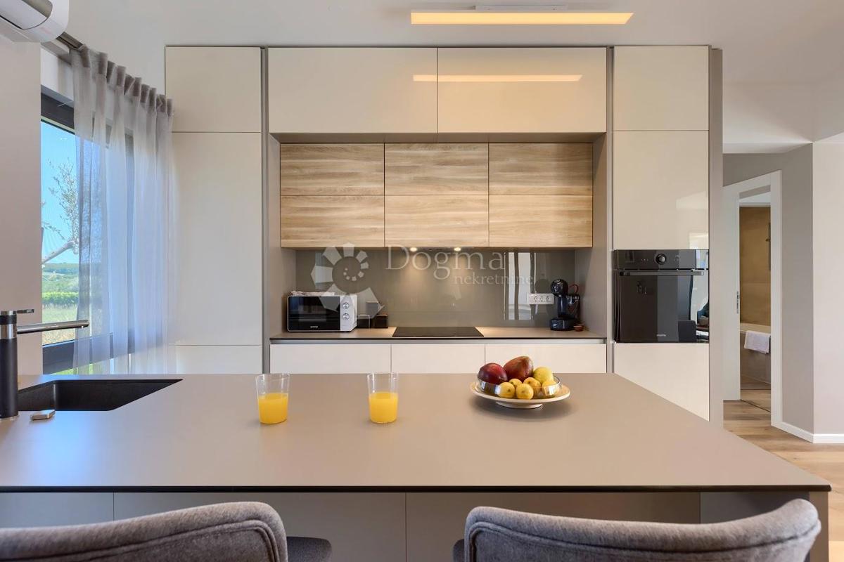 Casa Brtonigla, 264m2