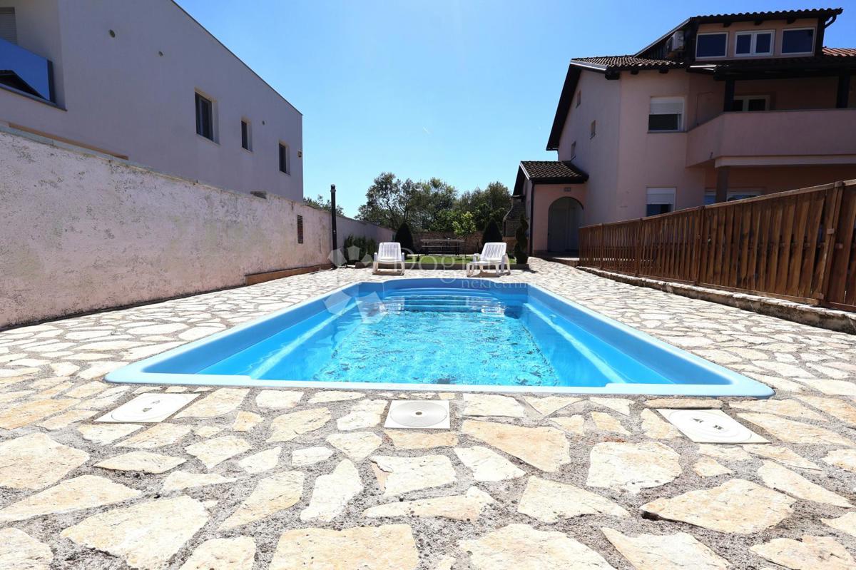 Casa Peroj, Vodnjan, 180m2