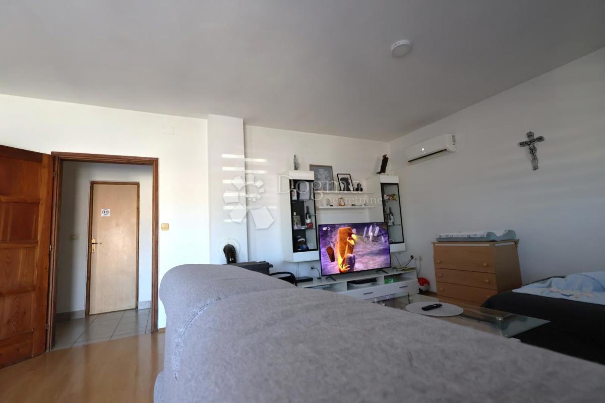 Casa Peroj, Vodnjan, 180m2