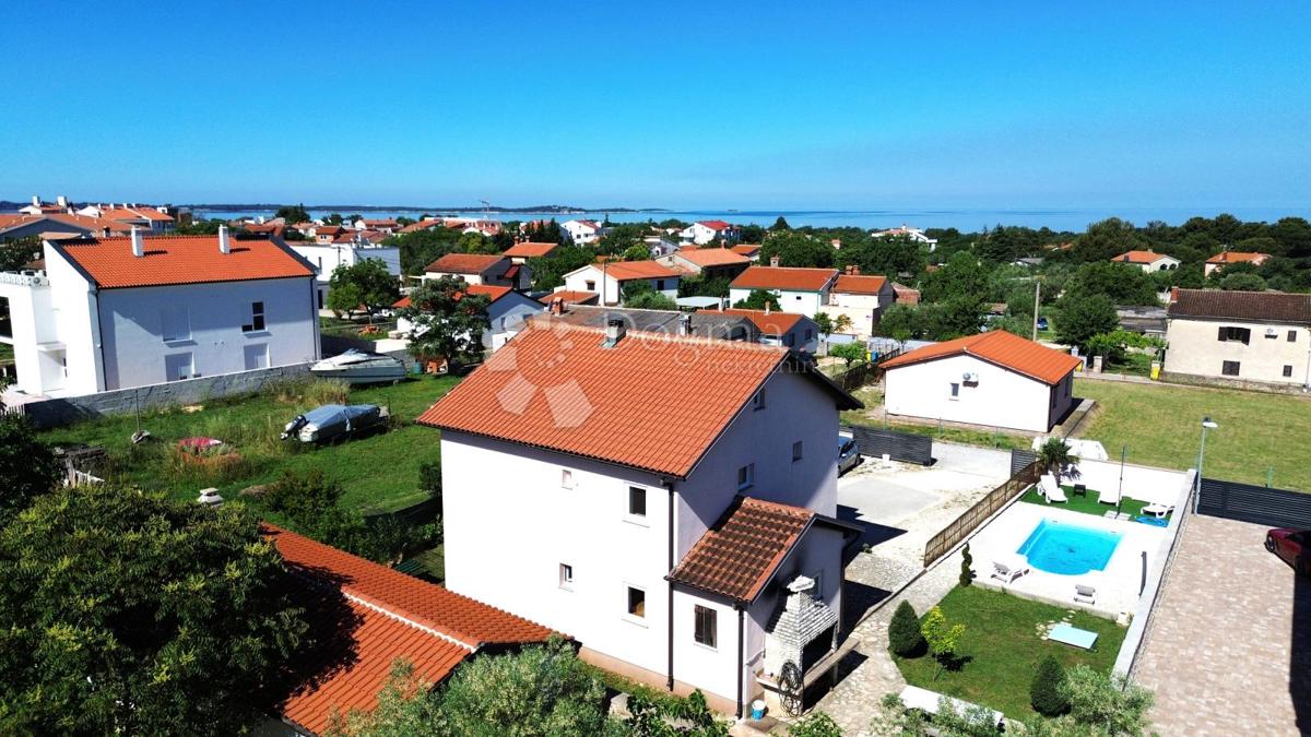 Casa Peroj, Vodnjan, 180m2