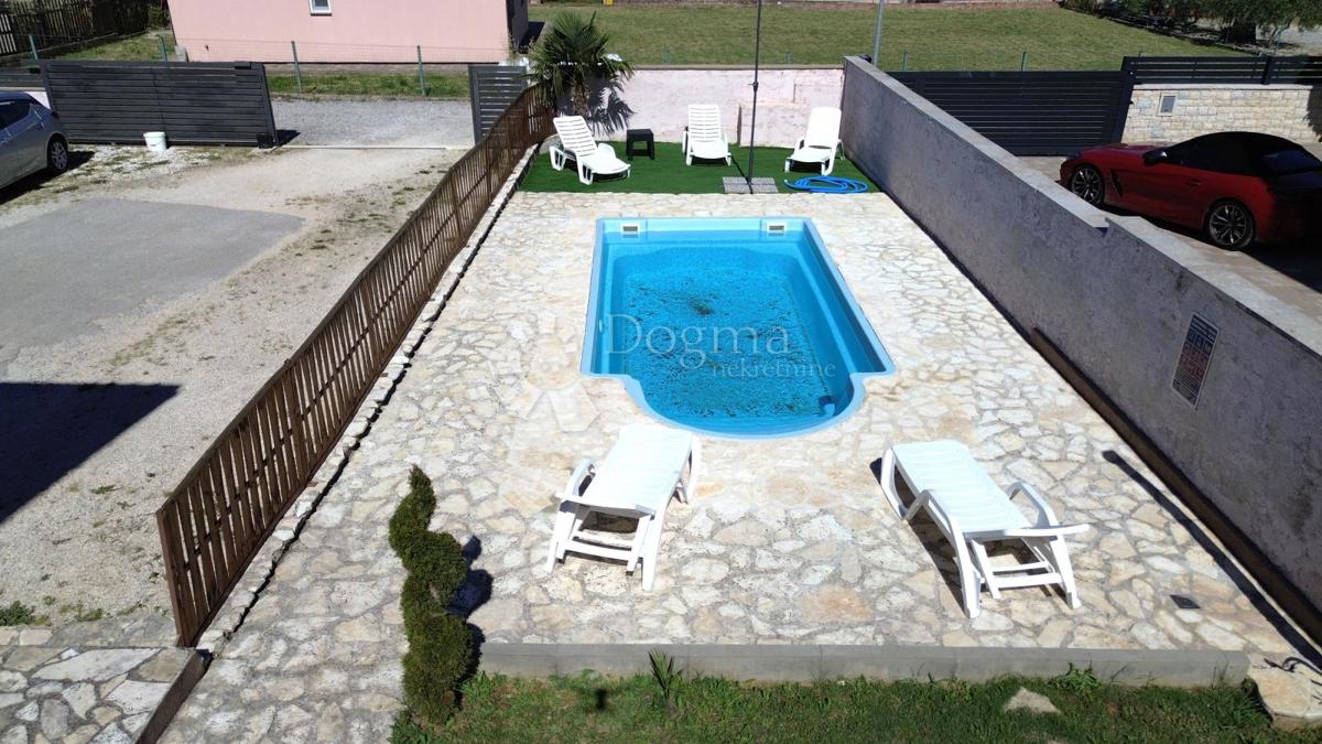 Casa Peroj, Vodnjan, 180m2