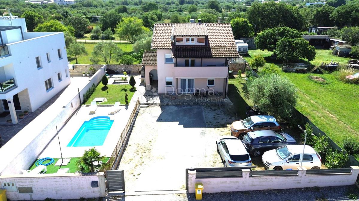 Casa Peroj, Vodnjan, 180m2