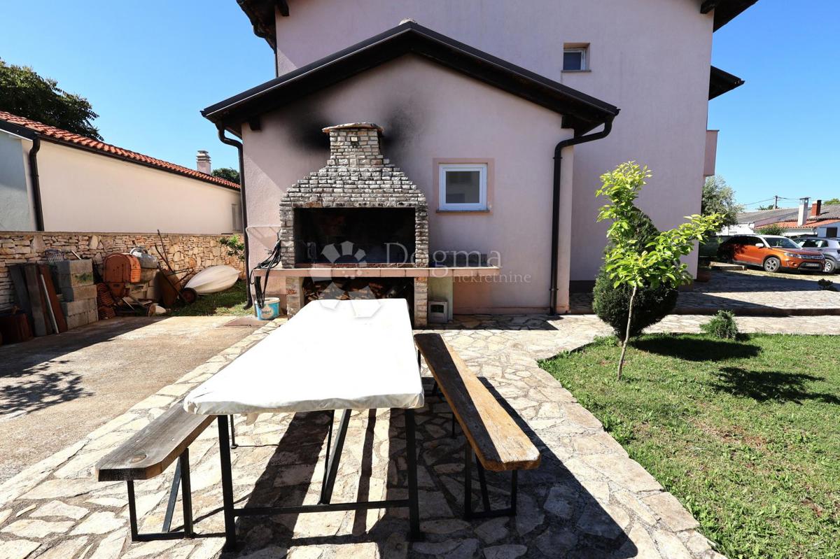 Casa Peroj, Vodnjan, 180m2