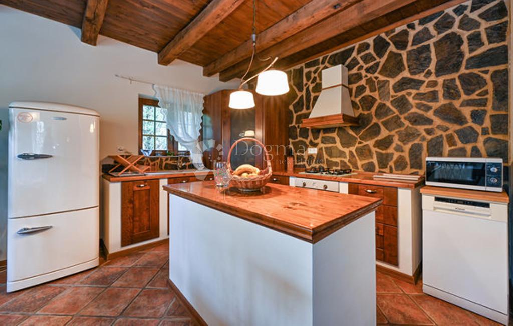 Casa Trški Vrh, Krapina - Okolica, 180m2