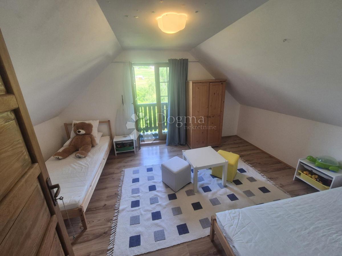 Casa Trški Vrh, Krapina - Okolica, 180m2