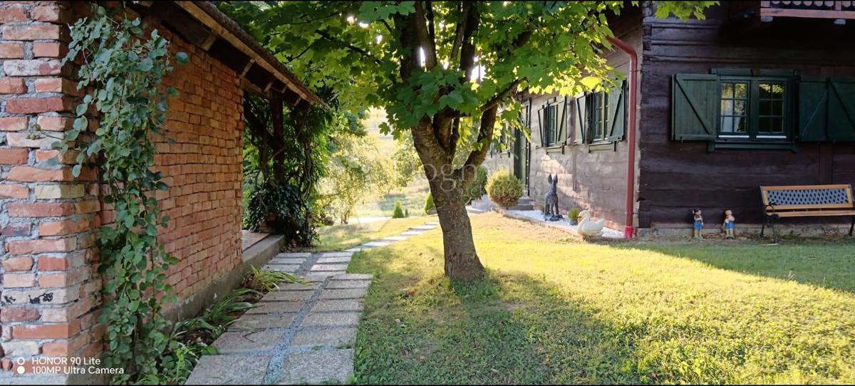 Casa Trški Vrh, Krapina - Okolica, 180m2