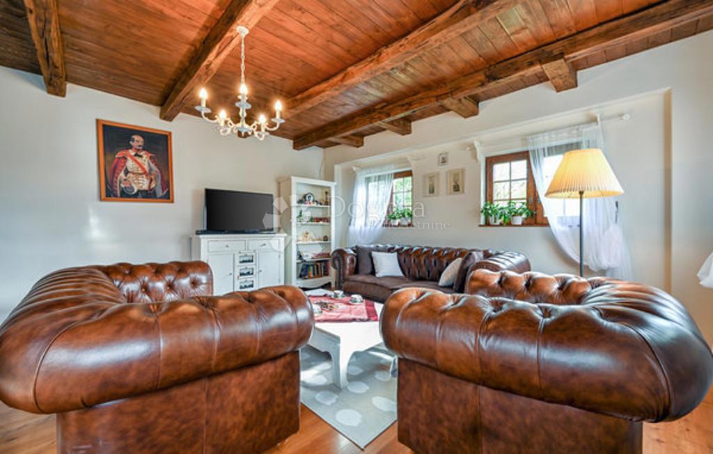 Casa Trški Vrh, Krapina - Okolica, 180m2