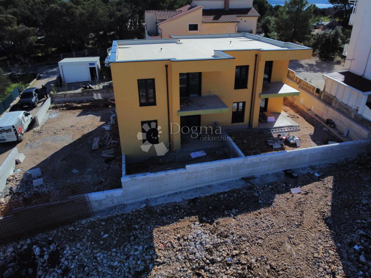 Allogio Brodarica, Šibenik - Okolica, 73m2