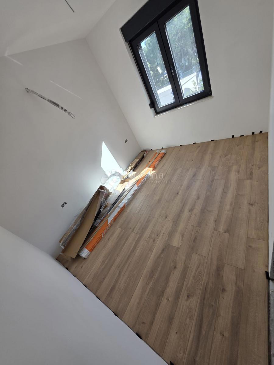 Allogio Brodarica, Šibenik - Okolica, 73m2