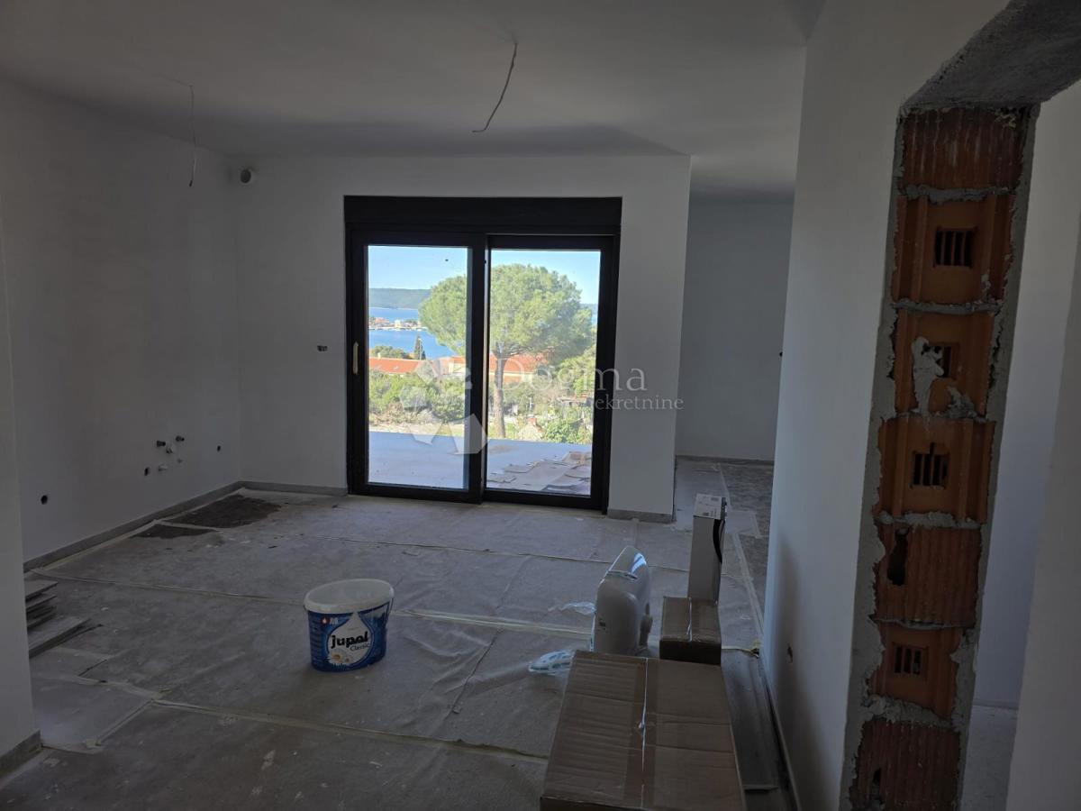 Allogio Brodarica, Šibenik - Okolica, 73m2