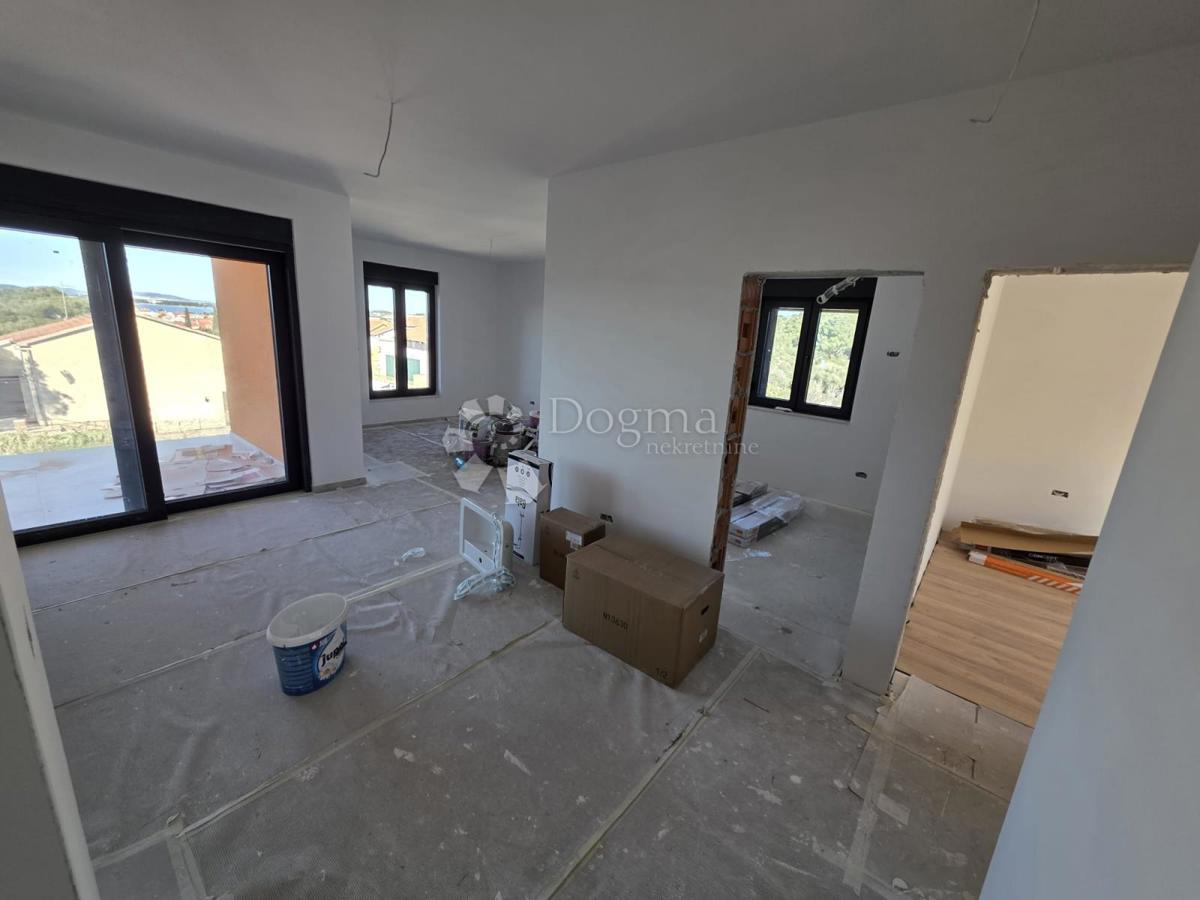 Allogio Brodarica, Šibenik - Okolica, 73m2