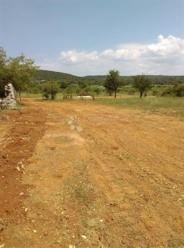 Terreno agricolo Rovinj, 13.744m2