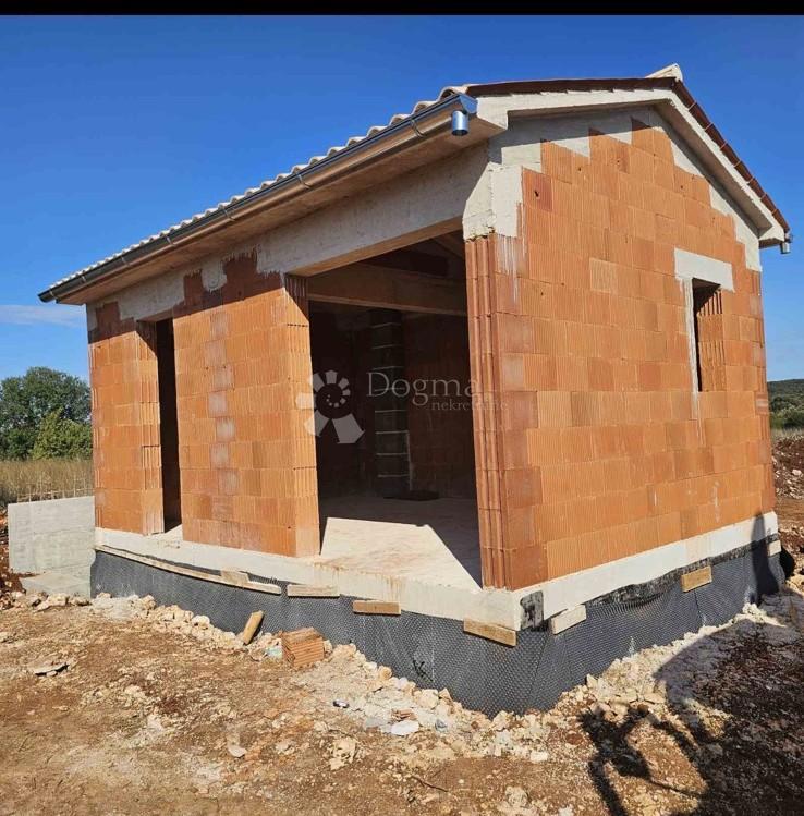 Terreno agricolo Rovinj, 13.744m2