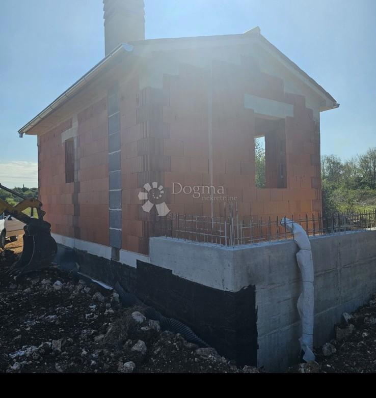 Terreno agricolo Rovinj, 13.744m2