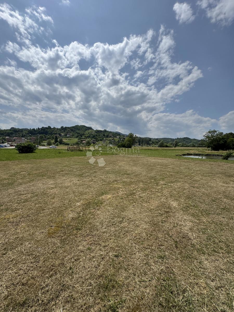 Terreno edificabile Črešnjevec, Tuhelj, 1.913m2