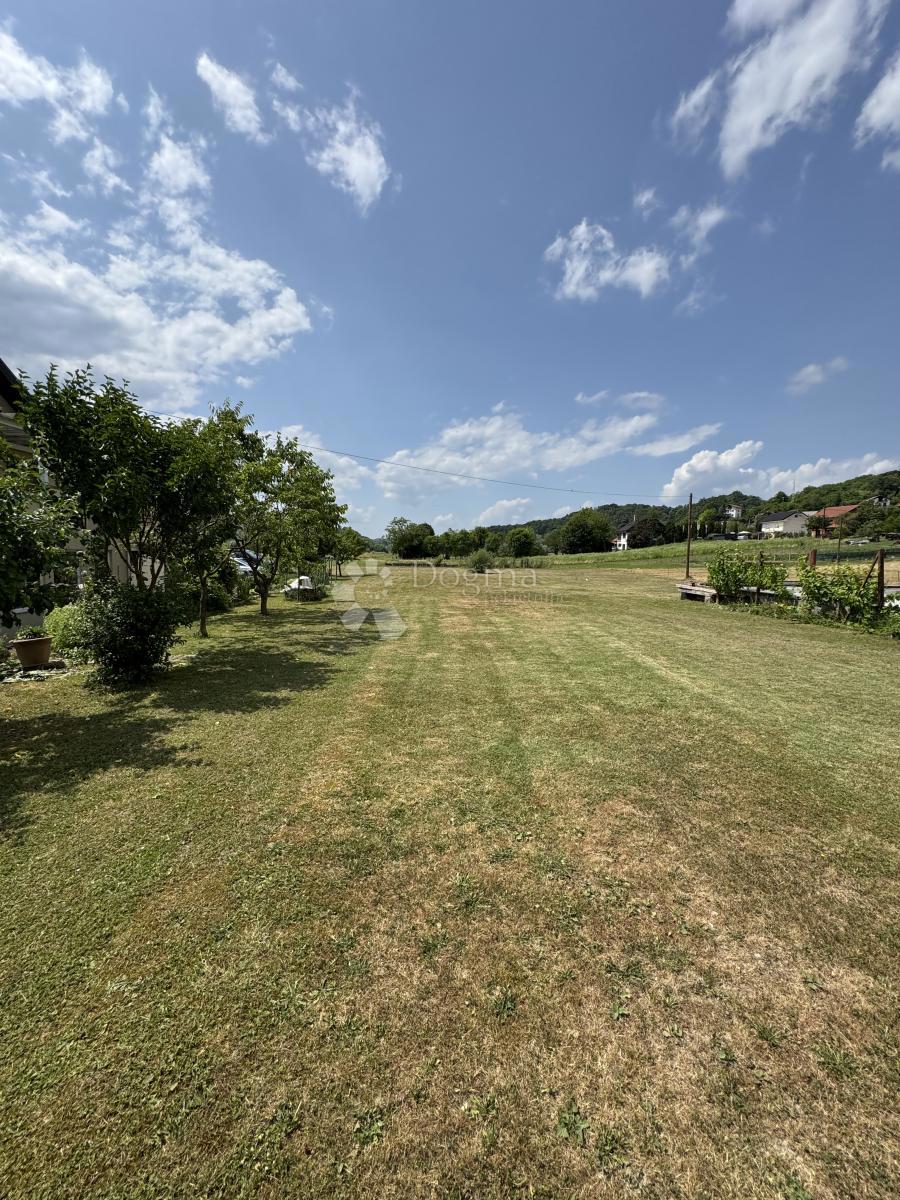 Terreno edificabile Črešnjevec, Tuhelj, 1.913m2