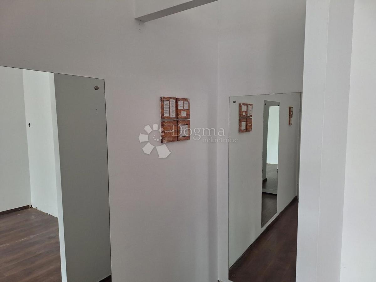 Locale commerciale Trešnjevka, Trešnjevka - Sjever, 68,53m2