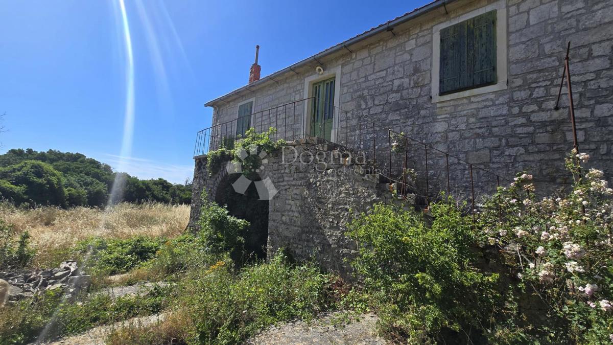Casa Gornji Humac, Pučišća, 390m2