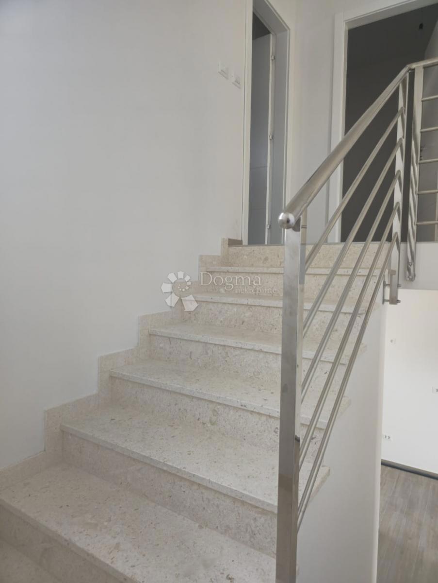 Allogio Vodice, 111,23m2