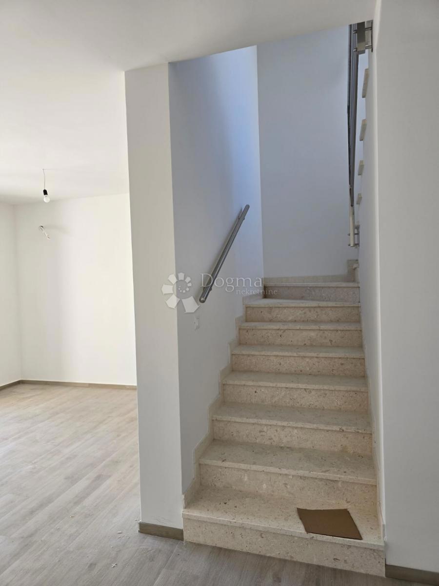Allogio Vodice, 111,23m2