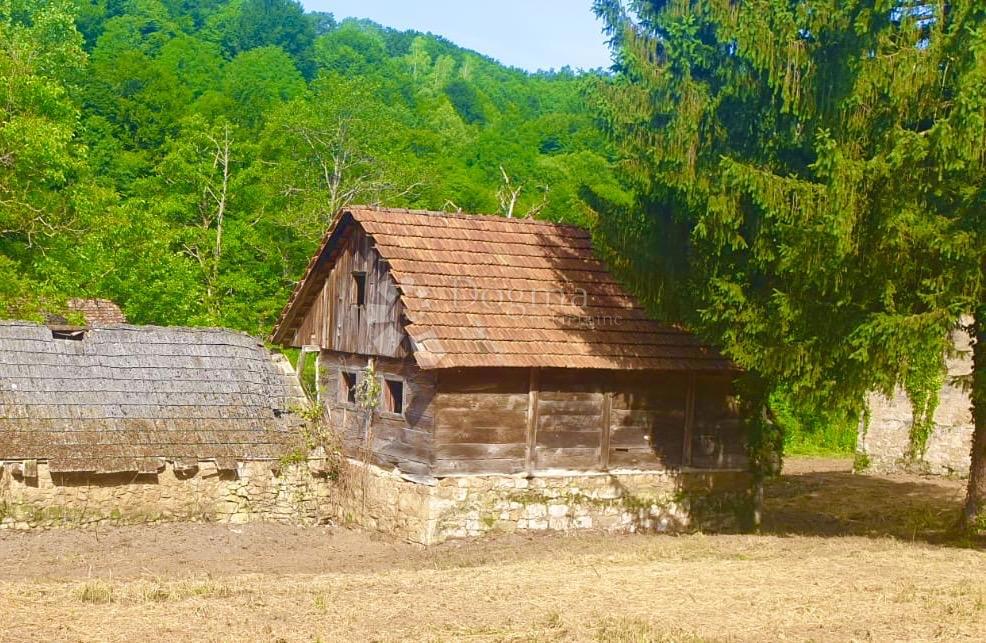 Terreno edificabile Slunj, 19.667m2