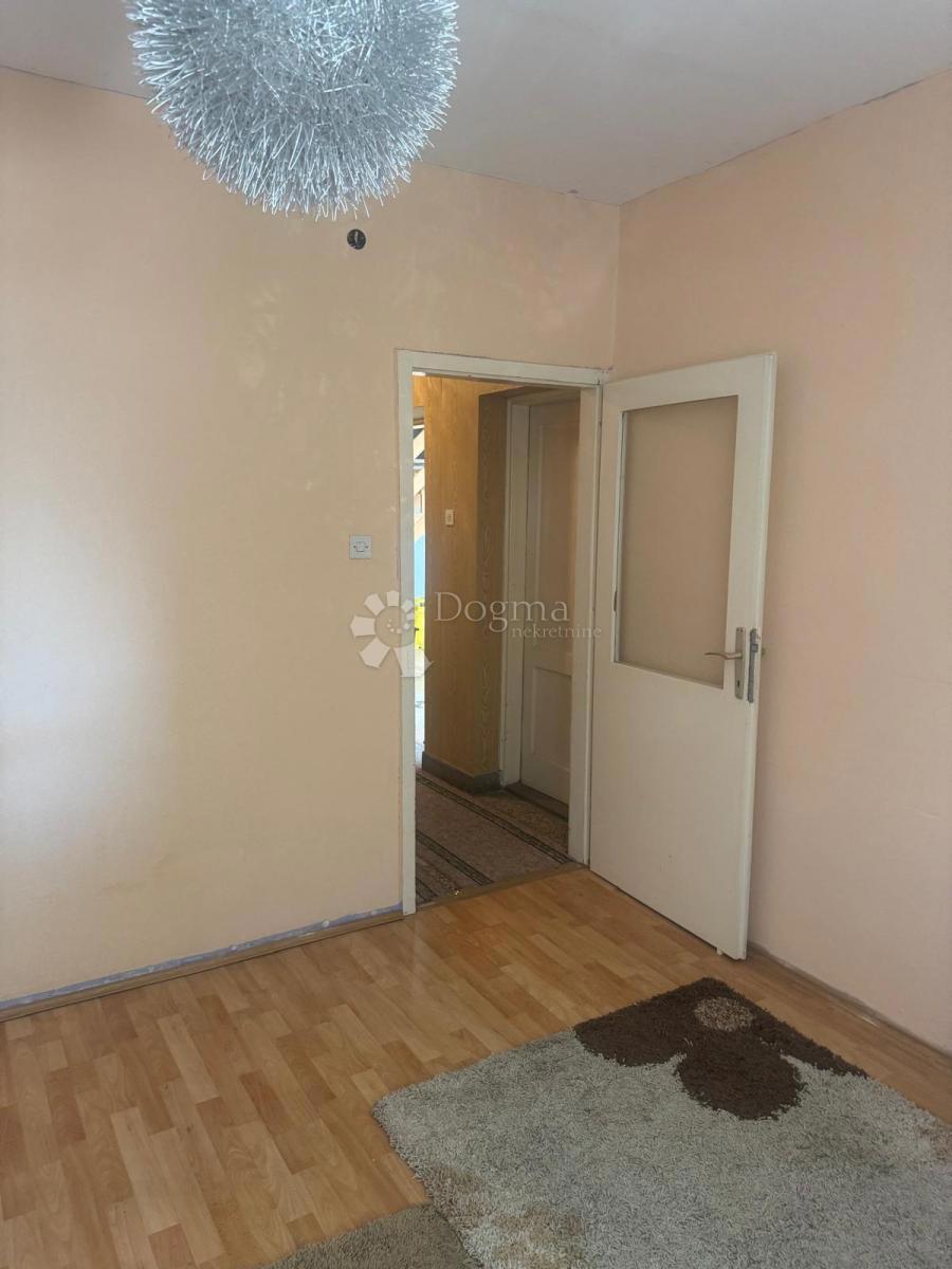 Casa con due appartamenti – vista sulla baia