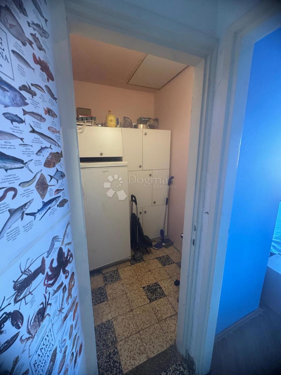 Casa con due appartamenti – vista sulla baia
