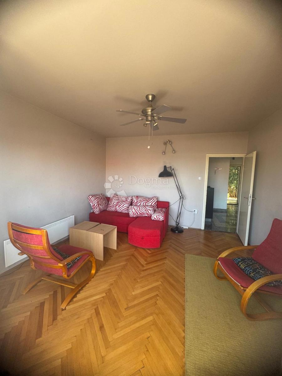 Casa con due appartamenti – vista sulla baia