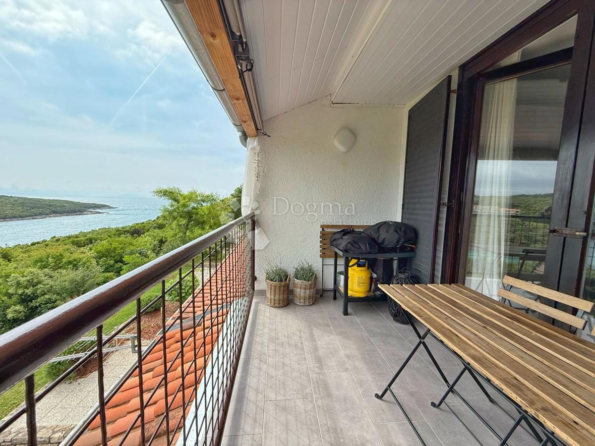 POSIZIONE MIGLIORE A MARČANA, APPARTAMENTO PRIMA FILA SUL MARE