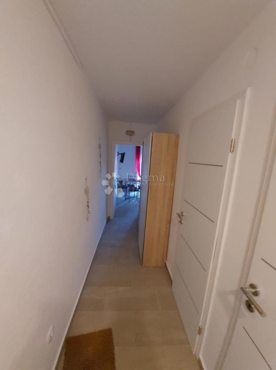 Appartamento Cesarica, Karlobag, 30,12m2
