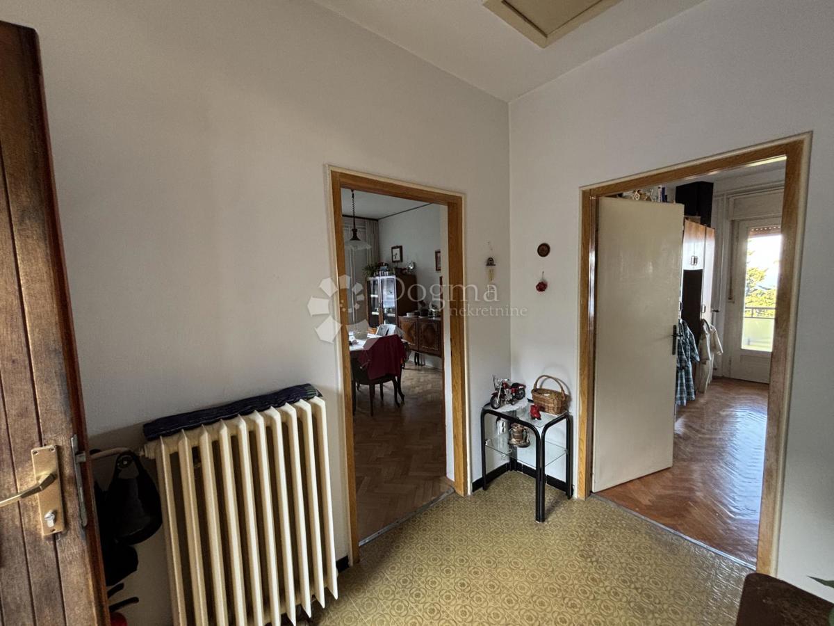 Allogio Opatija - Centar, Opatija, 100m2