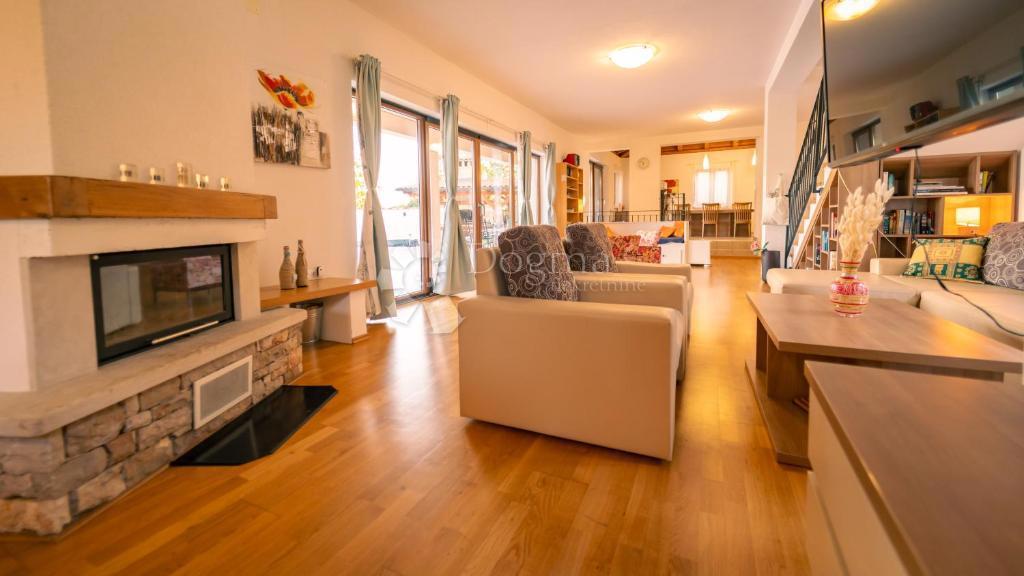 Villa di lusso a Žminj