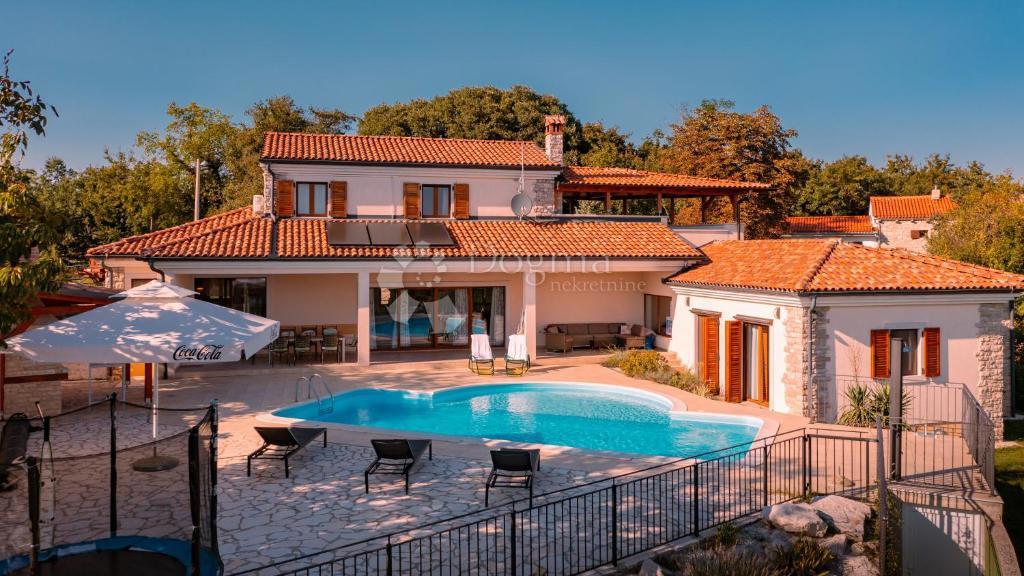 Villa di lusso a Žminj