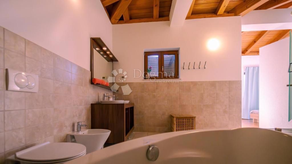 Villa di lusso a Žminj