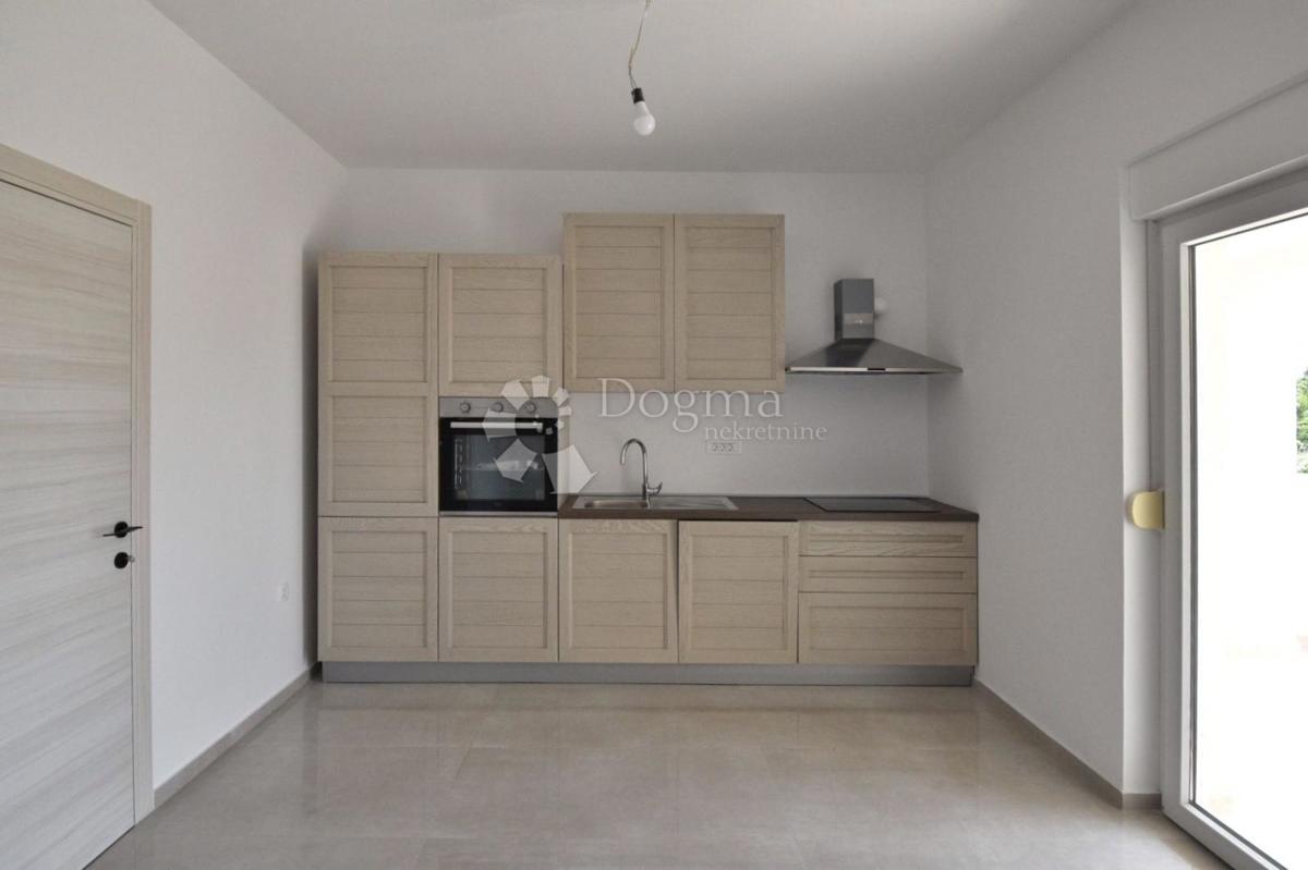 Allogio Šišan, Ližnjan, 195m2